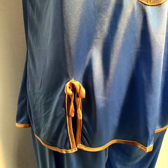 Satin, "Vintage Look", 2-PC Pajamas - Picture 11 of 12